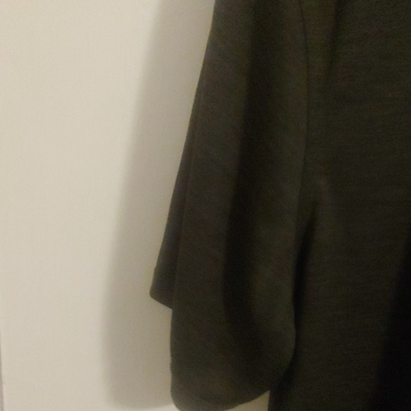 A under armour heat gear shirt UA - Picture 7 of 8